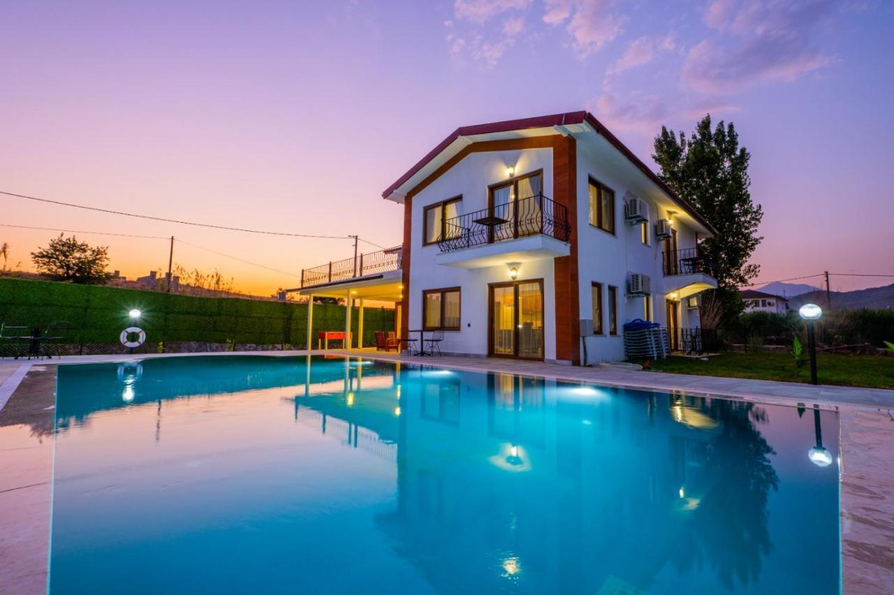 Ada Villa Fethiye Buitenkant foto