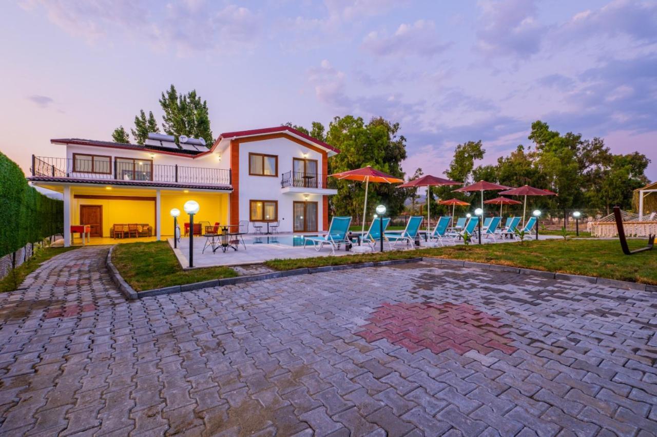 Ada Villa Fethiye Buitenkant foto