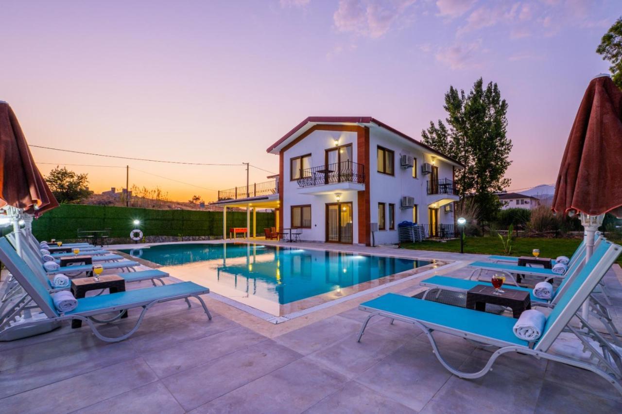 Ada Villa Fethiye Buitenkant foto